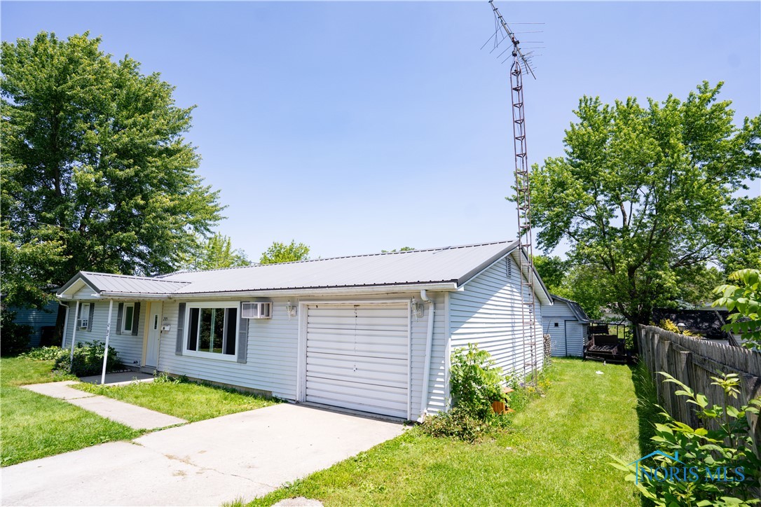 205 N Grant Street, Paulding, Ohio image 3