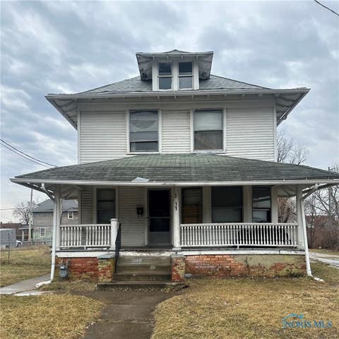 Photo for 2611 Lawrence Avenue