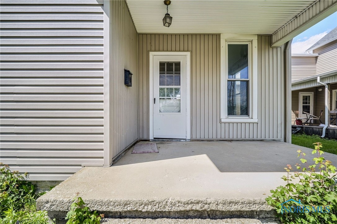 446 Center Street, Findlay, Ohio image 4