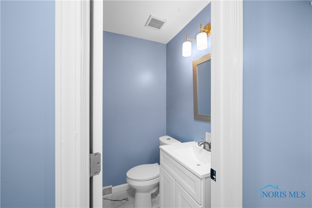8246 Hawthorne Street, Neapolis, Ohio image 14
