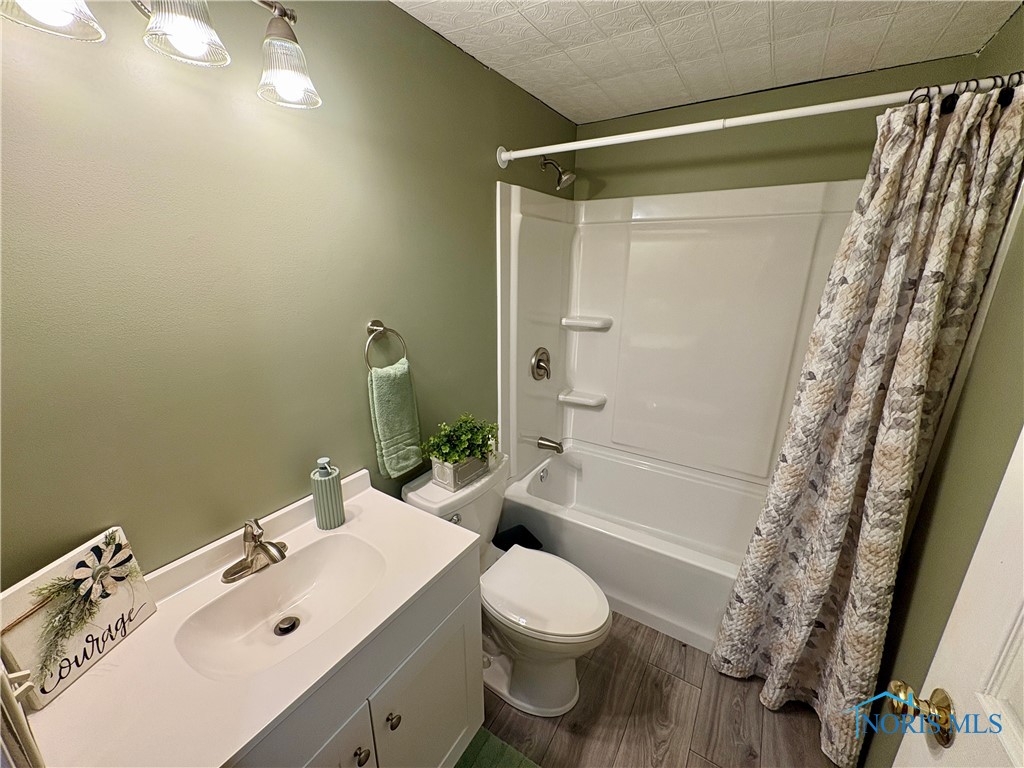 1119 Earl Street, Toledo, Ohio image 17