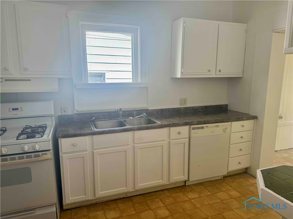 1453 Prouty Avenue, Toledo, Ohio image 7