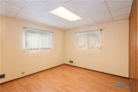 Tiny photo for 2909 111th Street, Toledo, OH 43611 (MLS # 6136155)