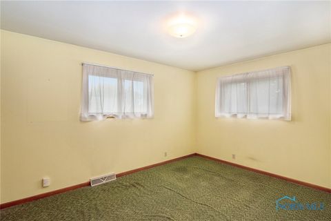 Tiny photo for 2909 111th Street, Toledo, OH 43611 (MLS # 6136155)