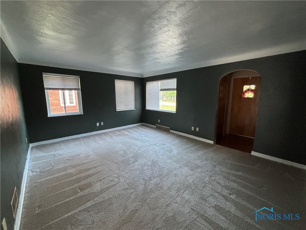 1309 Dixie Highway, Rossford, Ohio image 10