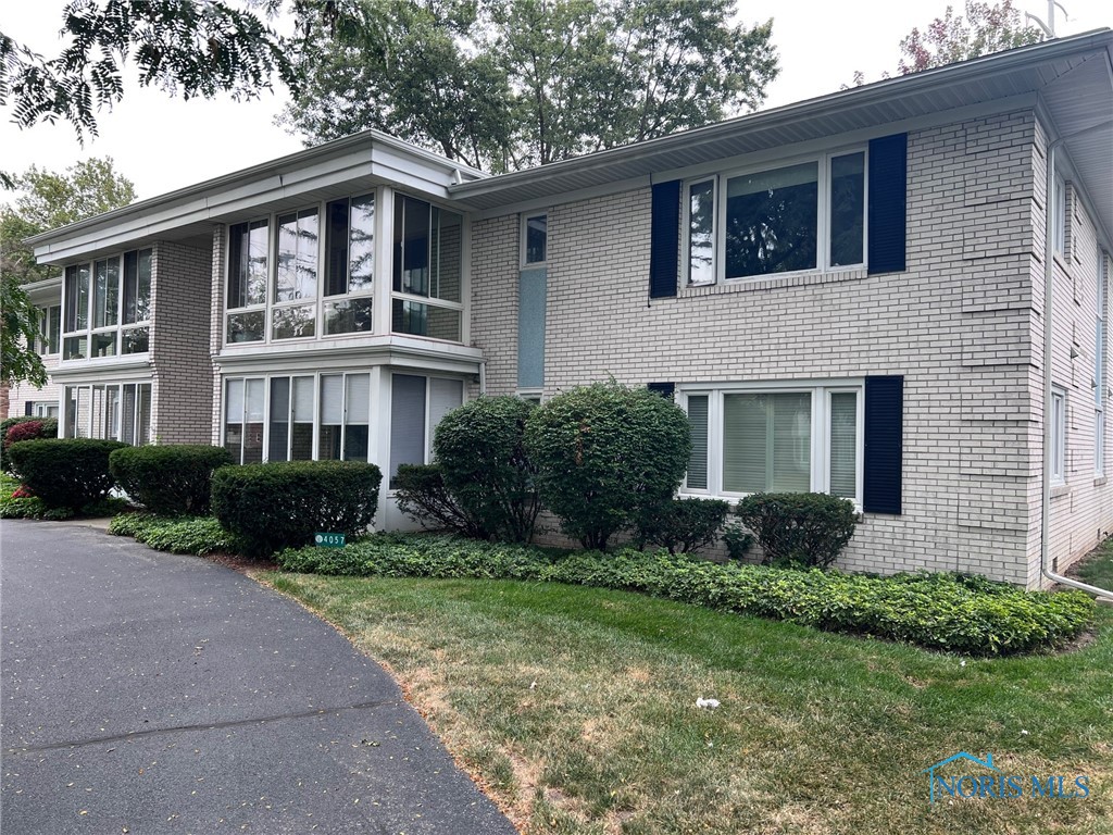 4057 Hillandale Road 4