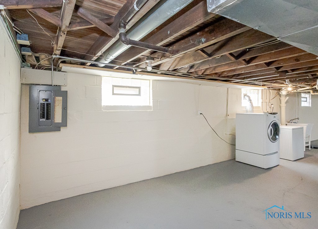 822 Wright Avenue, Toledo, Ohio image 34
