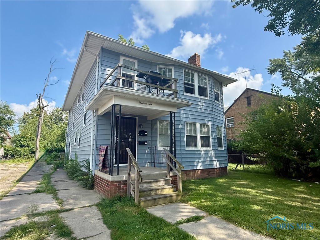 1310 Waverly Avenue
