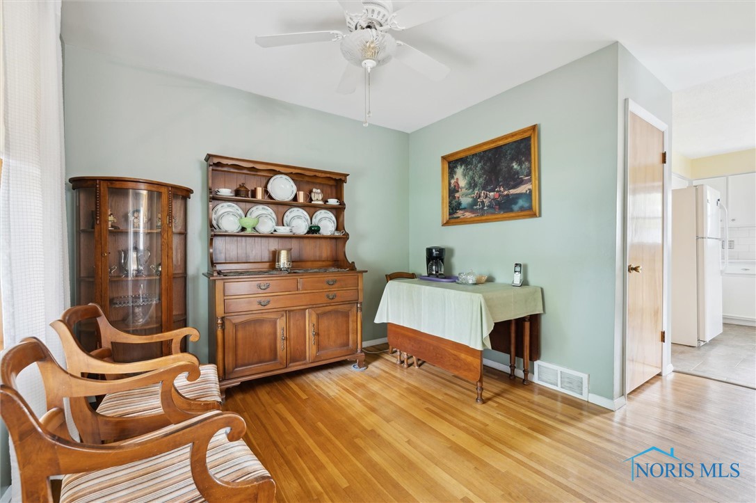 4734 Wickford Drive, Sylvania, Ohio image 16