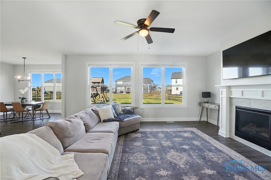 1469 Henline Way
