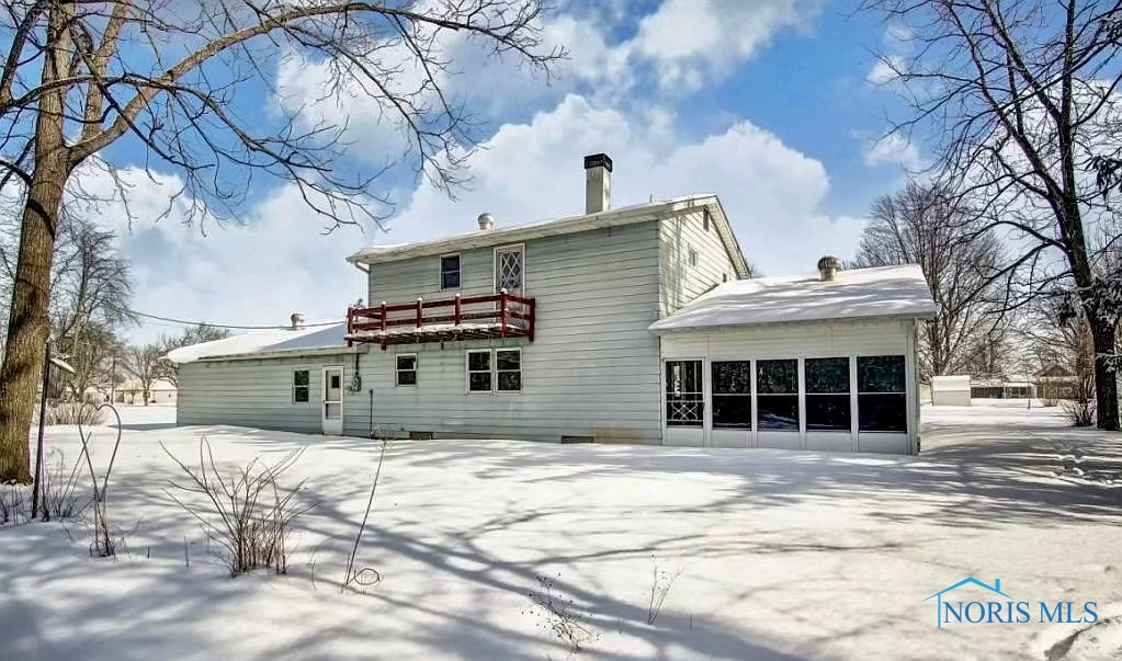 713 E Perry Street, Paulding, Ohio image 2