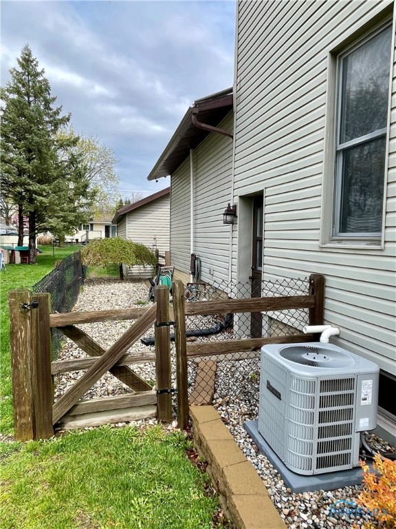 216 E Holland Street, Archbold, Ohio image 30