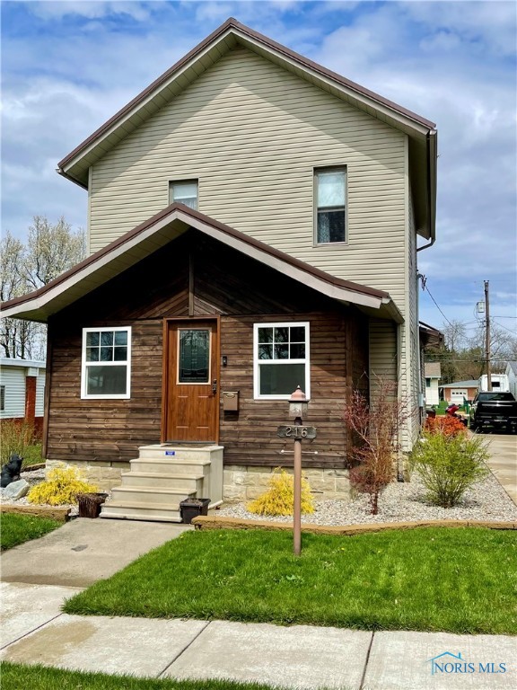 216 E Holland Street, Archbold, Ohio image 1