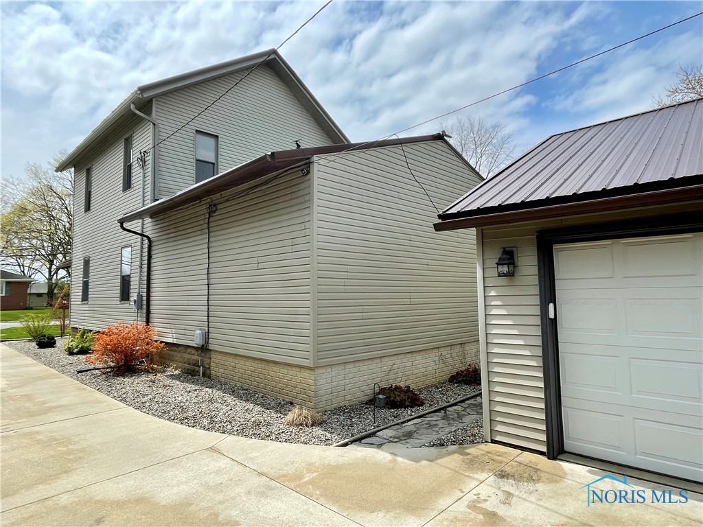 216 E Holland Street, Archbold, Ohio image 35
