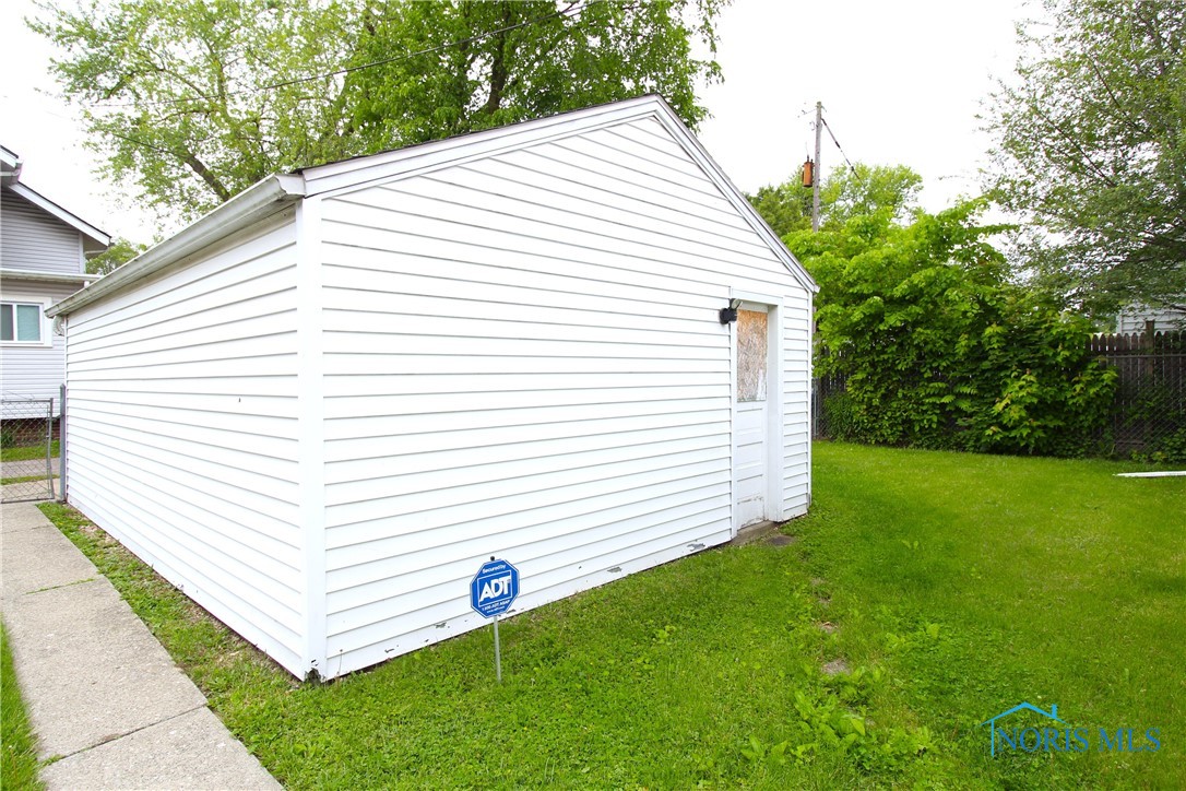 905 Eleanor Avenue, Toledo, Ohio image 21