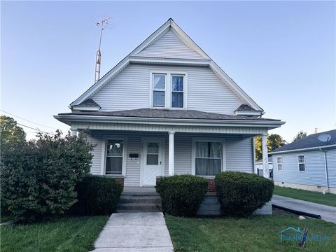 Photo of 701 Palmwood Avenue, Delta, OH 43515 (MLS # 6136779)
