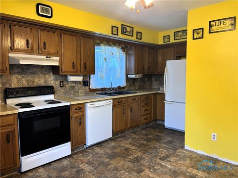 Tiny photo for 701 Palmwood Avenue, Delta, OH 43515 (MLS # 6136779)