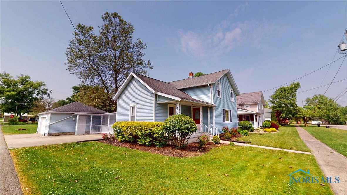 112 W High Street, Attica, Ohio image 2