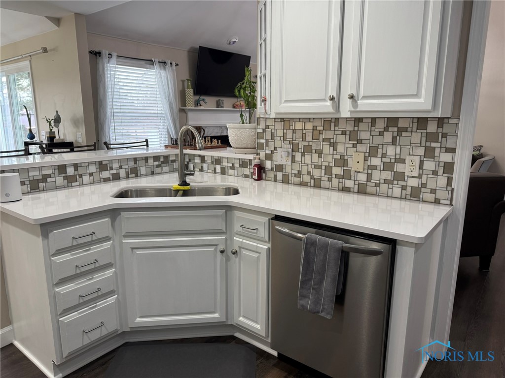 5819 Sun Breeze Trail, Sylvania, Ohio image 14