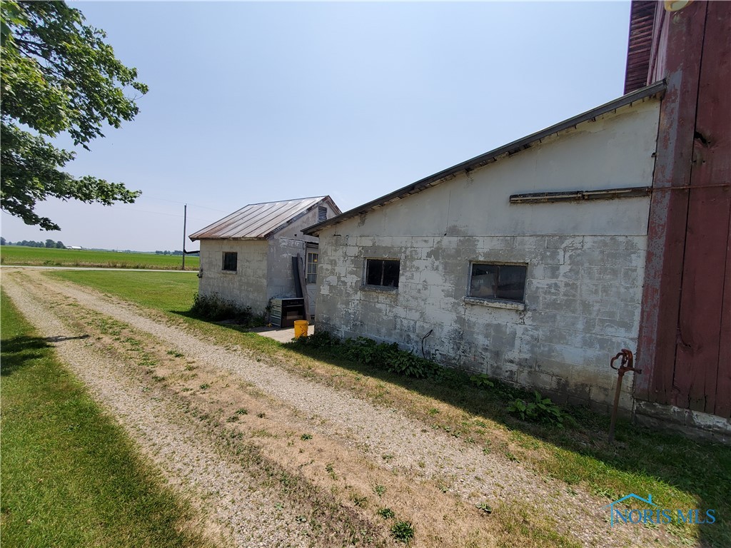 8642 Township Highway 103, Upper Sandusky, Ohio image 39