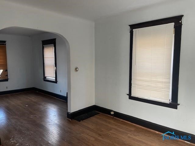 2215 Academy Avenue, Toledo, Ohio image 8