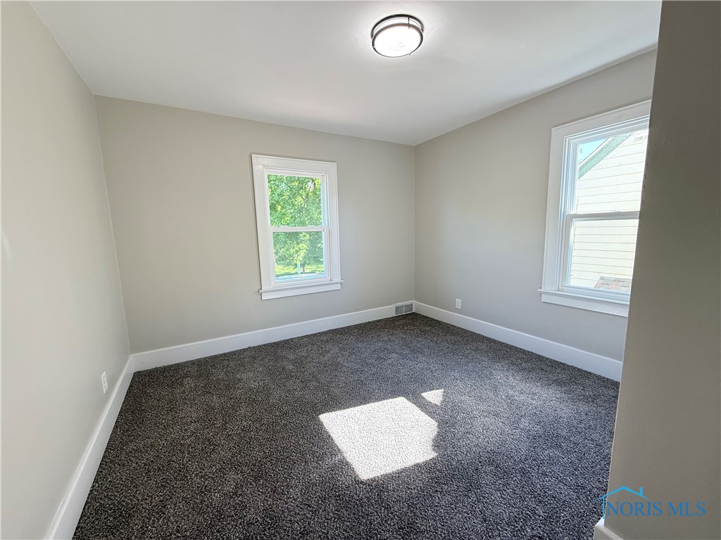 2249 Castlewood Drive, Toledo, Ohio image 14