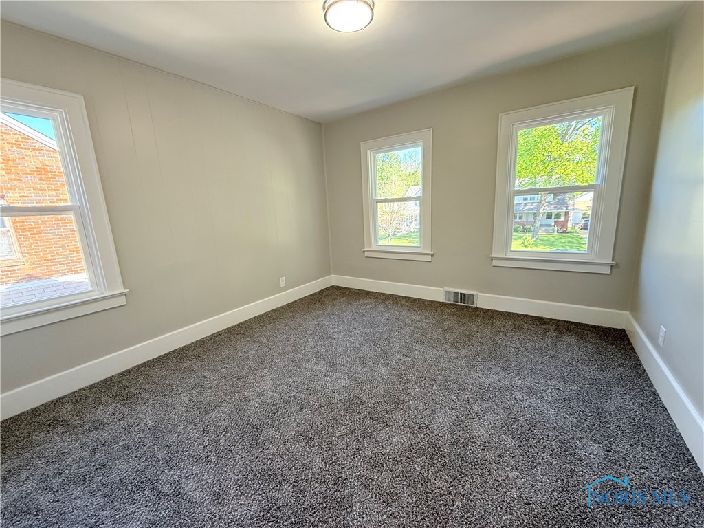 2249 Castlewood Drive, Toledo, Ohio image 16