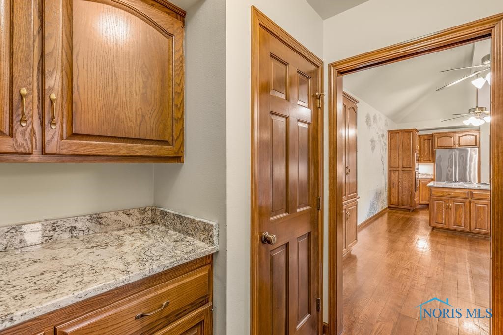 3835 River Road, Toledo, Ohio image 28