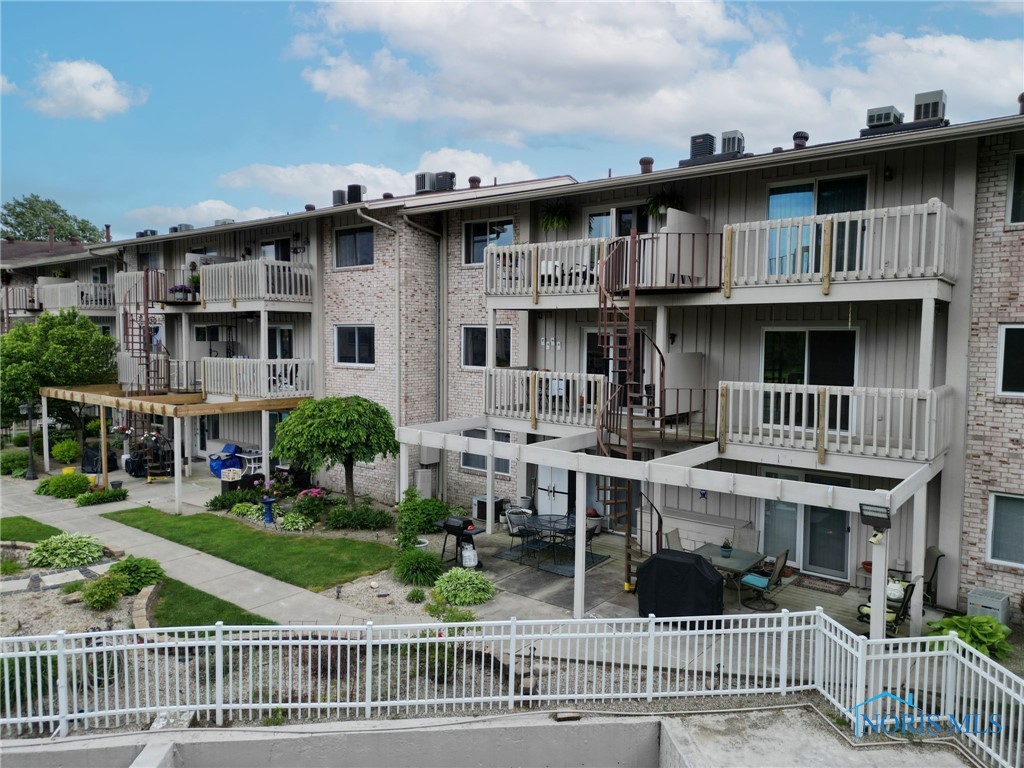 6640 Salisbury Road #A313, Maumee, Ohio image 35