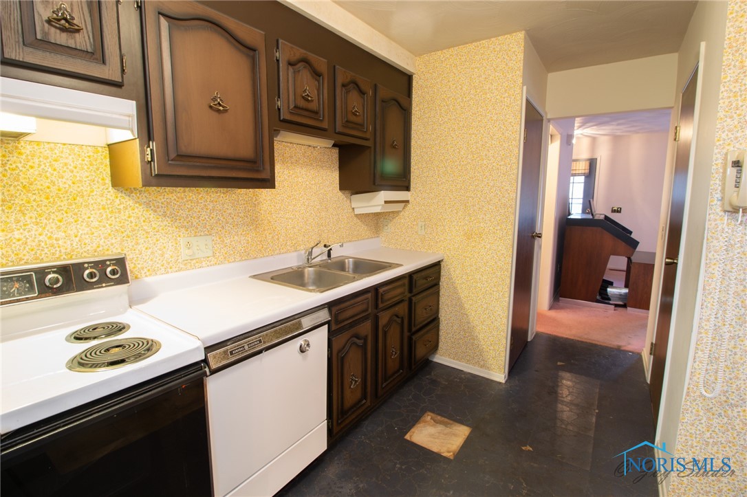 13 Meadowbrook Drive, Perrysburg, Ohio image 13