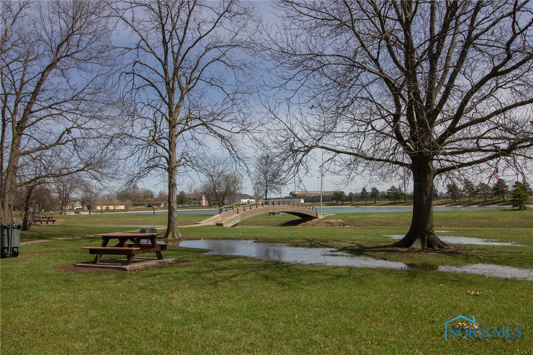 13 Meadowbrook Drive, Perrysburg, Ohio image 33