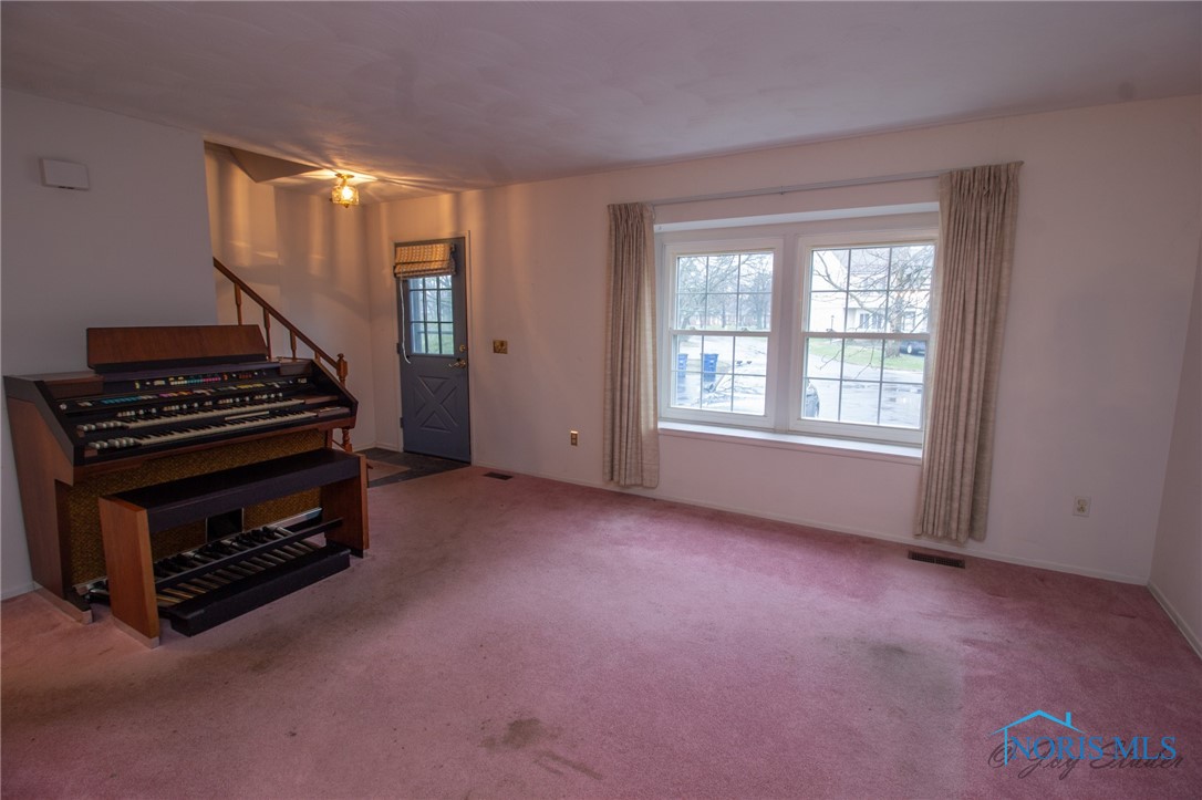 13 Meadowbrook Drive, Perrysburg, Ohio image 3