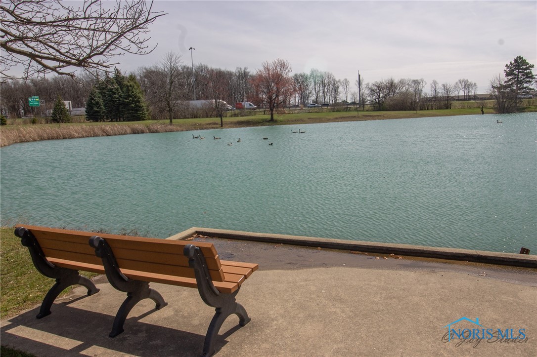 13 Meadowbrook Drive, Perrysburg, Ohio image 31