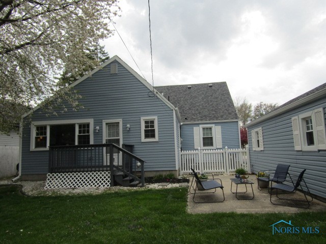 2042 Woodcrest Drive, Oregon, Ohio image 5