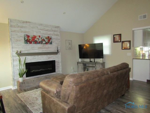 2042 Woodcrest Drive, Oregon, Ohio image 10