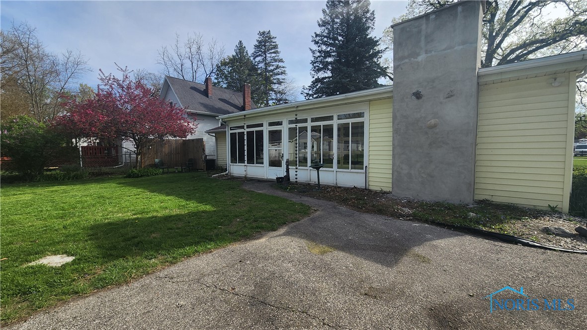 2232 Tremainsville Road, Toledo, Ohio image 20