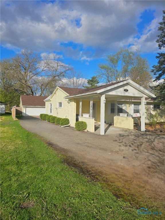 2232 Tremainsville Road, Toledo, Ohio image 2