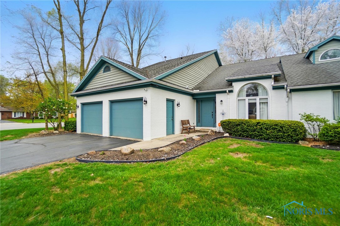2000 Rush Creek Court, Findlay, Ohio image 2