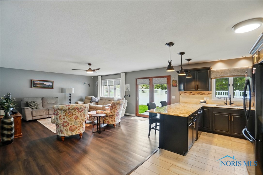 2000 Rush Creek Court, Findlay, Ohio image 12