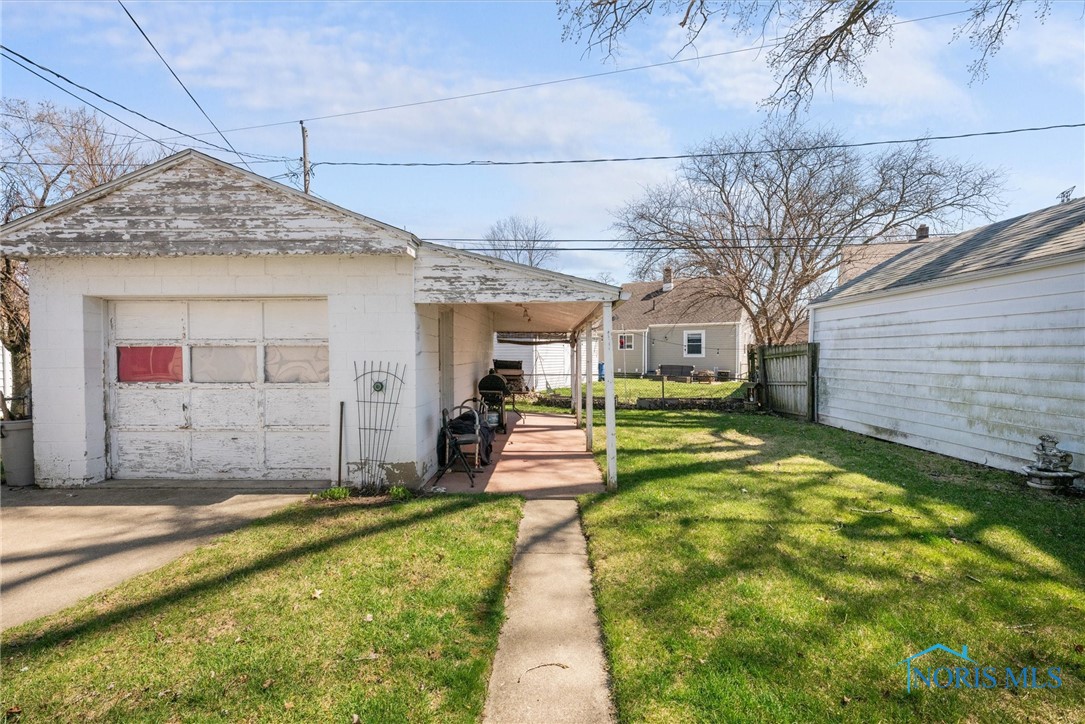 3624 Larchmont Parkway, Toledo, Ohio image 22