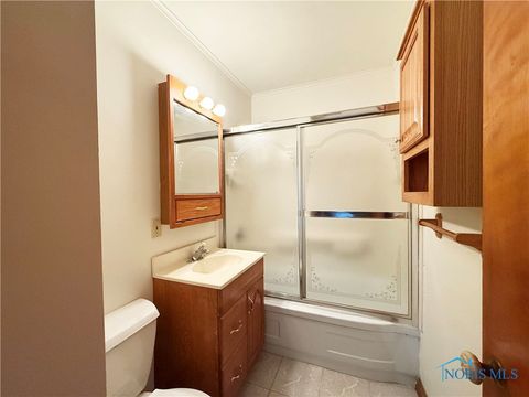Tiny photo for 1324 N Union Street, Fostoria, OH 44830 (MLS # 6136336)