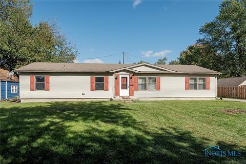 Photo of 1760 Primrose Avenue, Toledo, OH 43613 (MLS # 6136550)