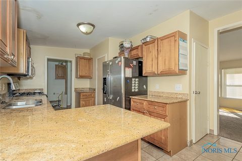 Tiny photo for 1760 Primrose Avenue, Toledo, OH 43613 (MLS # 6136550)