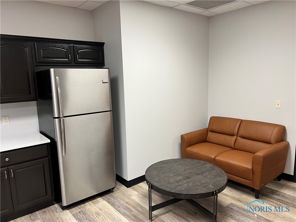 Findlay, Ohio 45840, United States, ,Residential,Active,37096