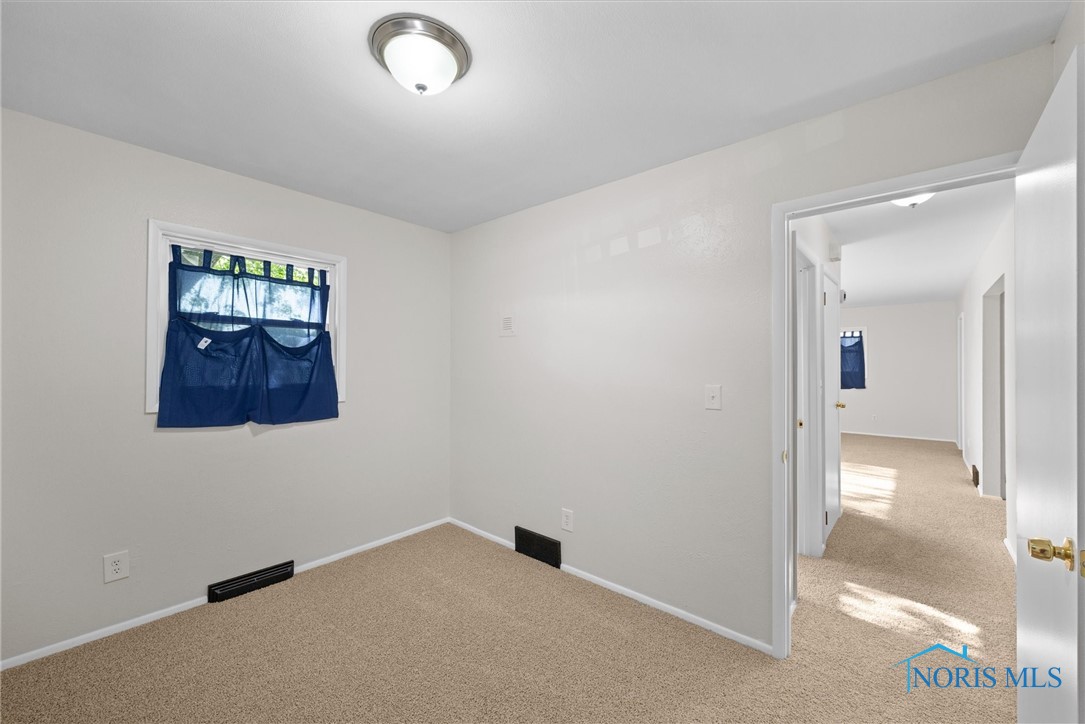 218 Midvale Avenue, Toledo, Ohio image 17