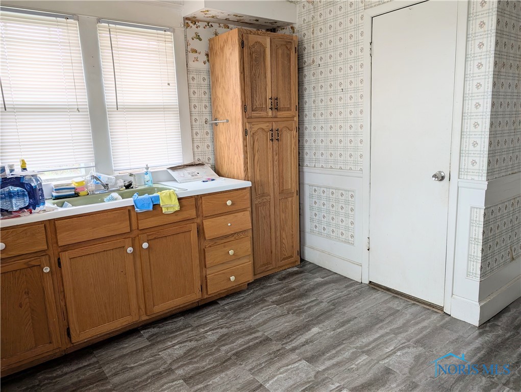 2803 105th Street, Toledo, Ohio image 4