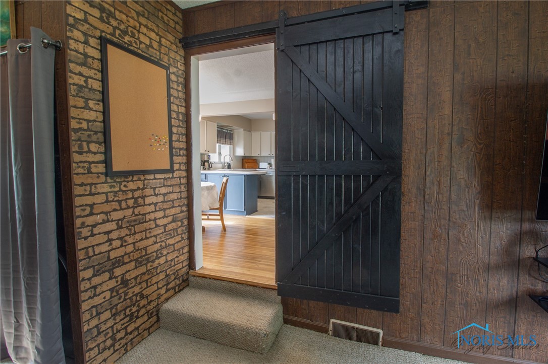 1133 Cuba Street, Toledo, Ohio image 32