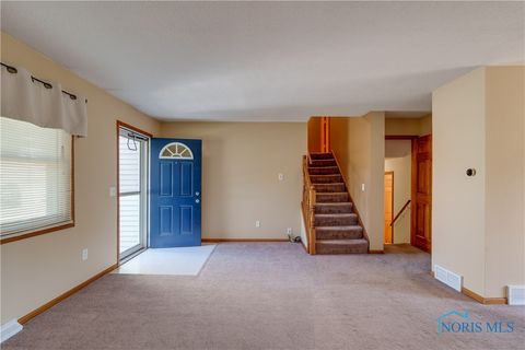 Tiny photo for 1927 BORDEAUX RUE, Northwood, OH 43619 (MLS # 6136605)