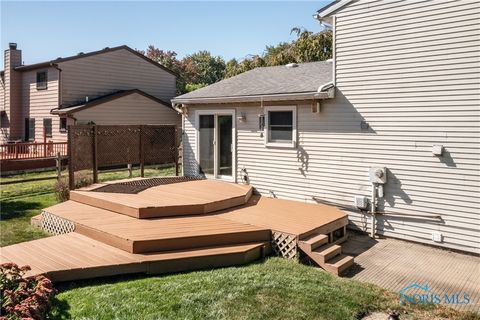 Tiny photo for 1927 BORDEAUX RUE, Northwood, OH 43619 (MLS # 6136605)
