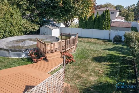 Tiny photo for 1927 BORDEAUX RUE, Northwood, OH 43619 (MLS # 6136605)